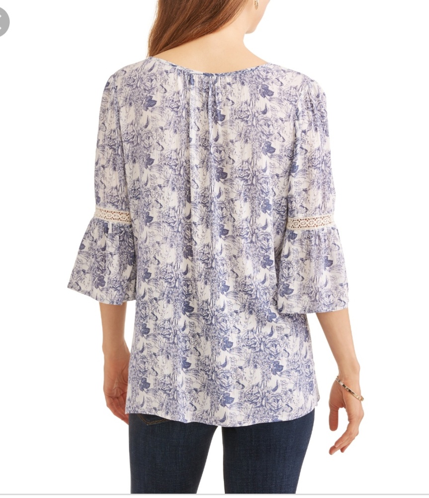 NWT Cherokee Peasant Blouse